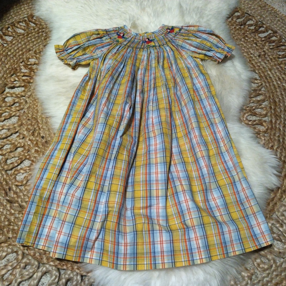 Collection Bebe smocked plaid dress size 4T